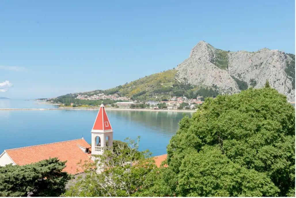 Apartments Mimac Omiš Exterior foto